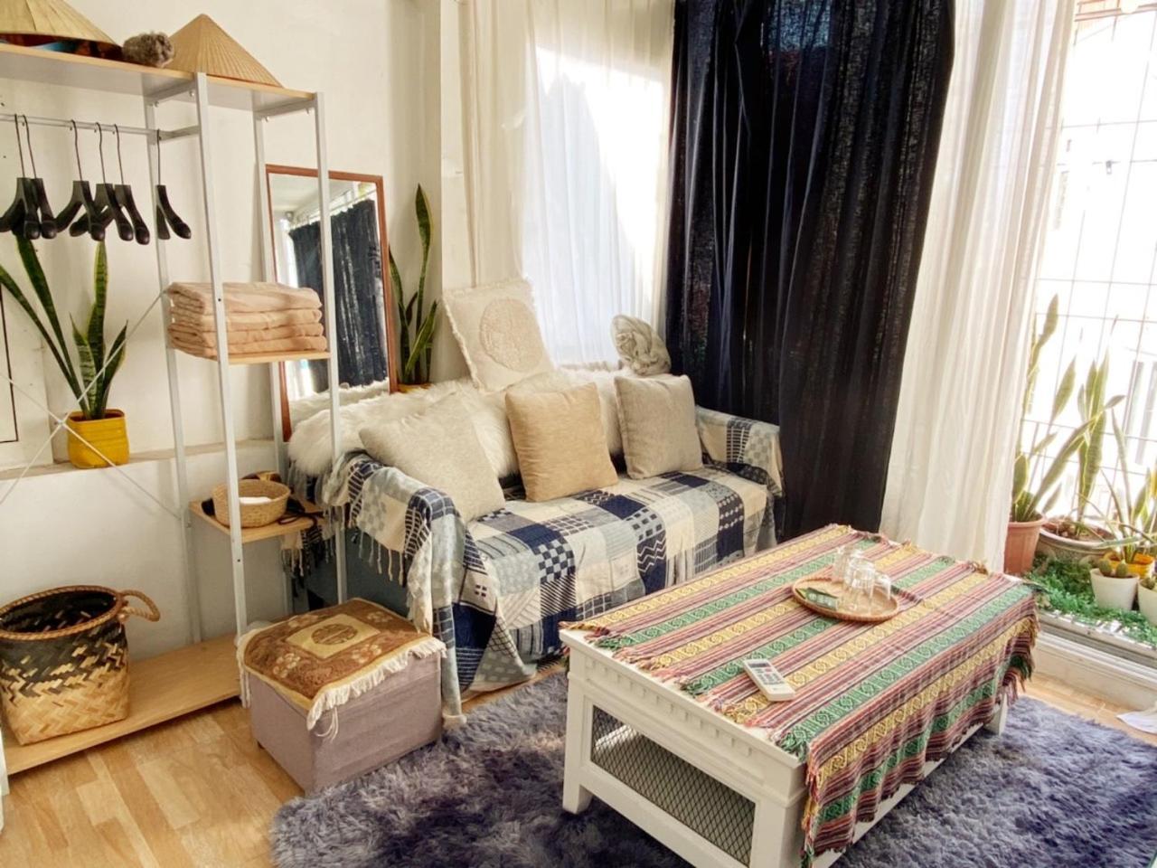 האנוי Luna Old Quarter Homestay Room #5 מראה חיצוני תמונה